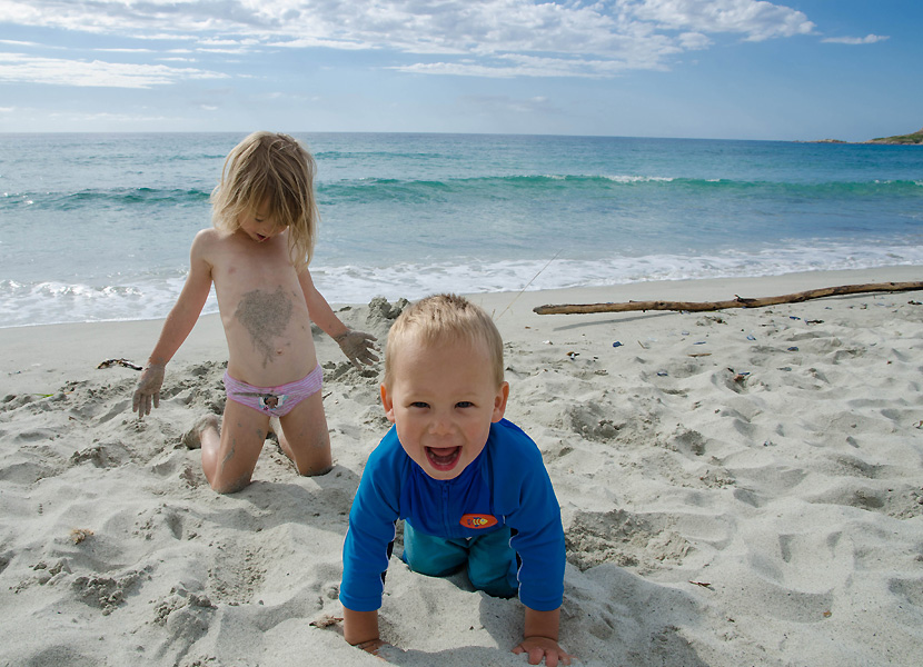 korzikaostriconibeachstaviamehrad.jpg