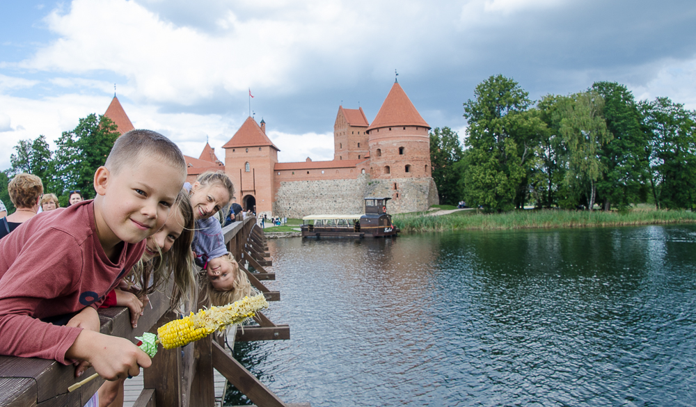 baltictriptrakaicastle.jpg