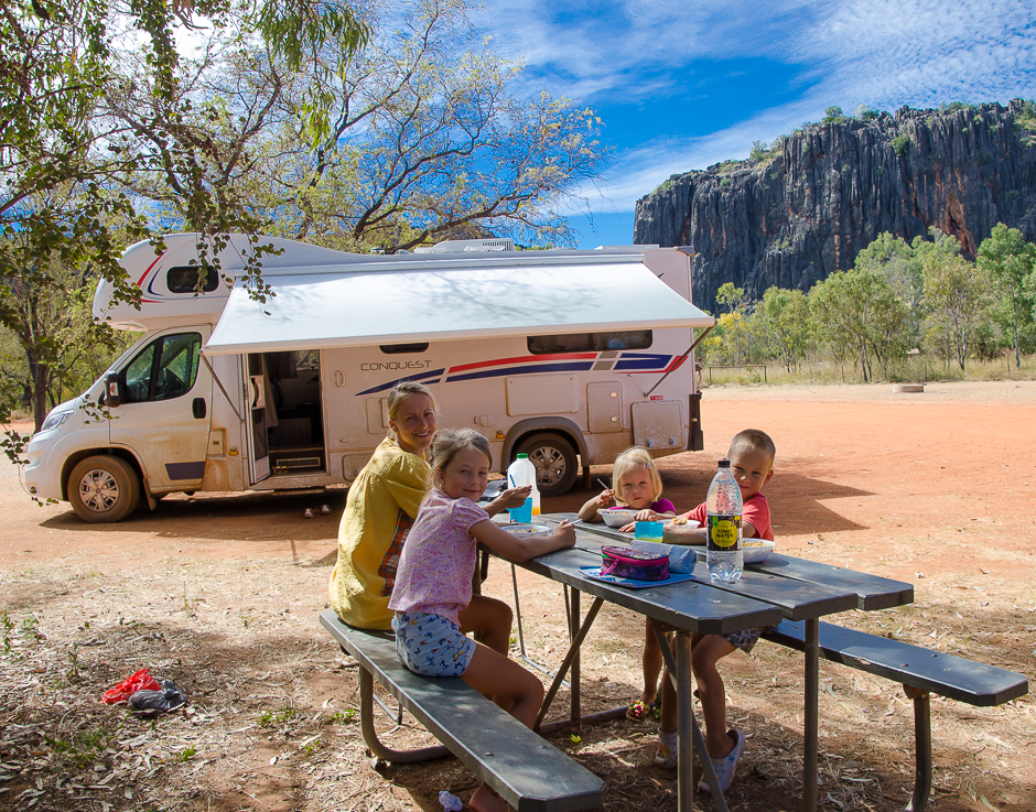 windjanagorgenationalparklunchtime.jpg