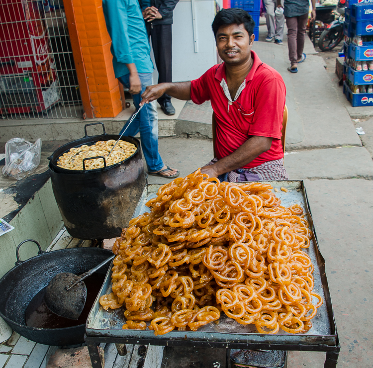 rajshahilocalsweets.jpg