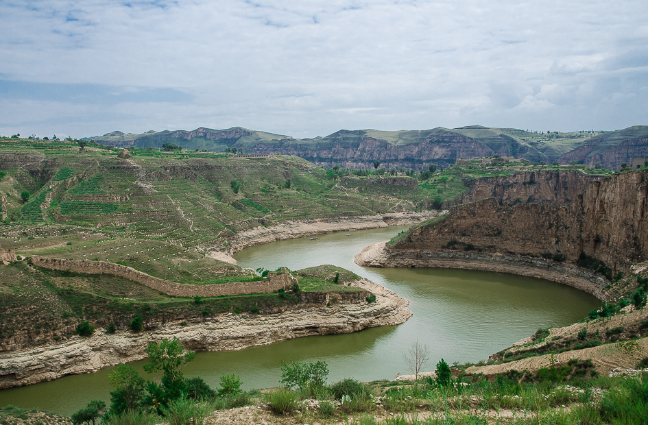 innermongolialaoniuwannationalgeoparkwheregreatwallmeetsyellowriver.jpg