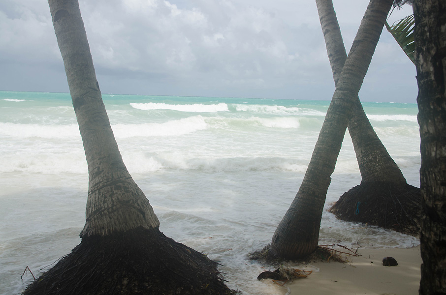 boracayislandwhitebeach.jpg