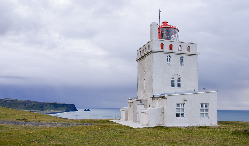 kapdyrholayelighthouse.jpg