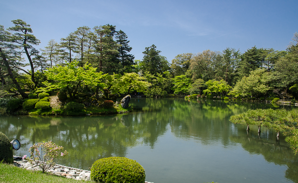 kanazawakenrokuengarden.jpg