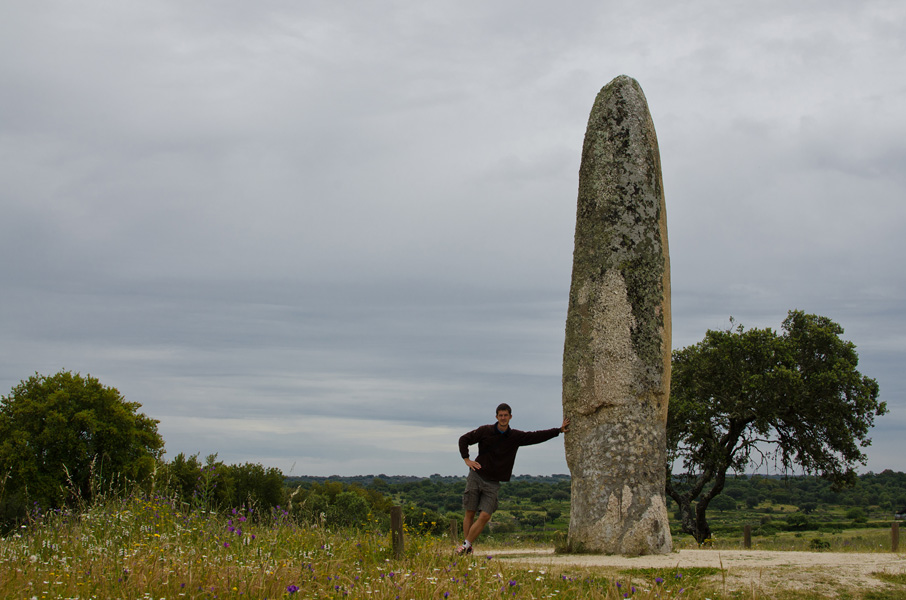 castelodevidemenhirdemeada.jpg