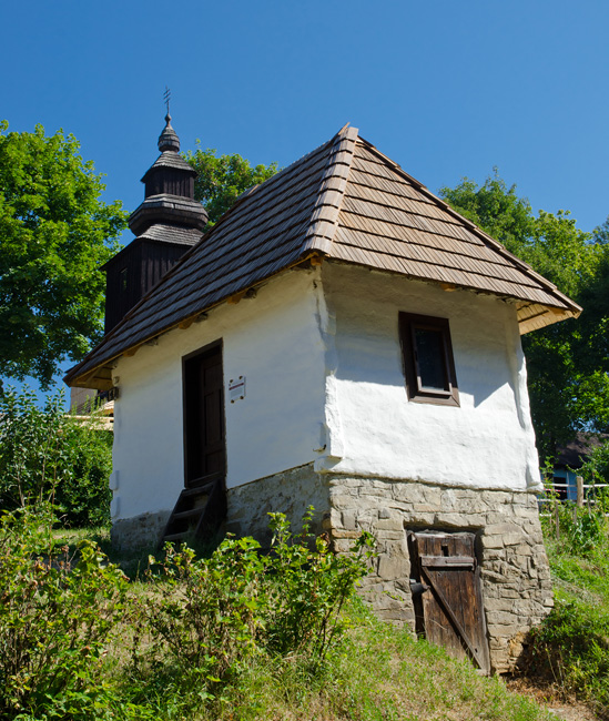 vchodnslovenskohumennskanzen.jpg