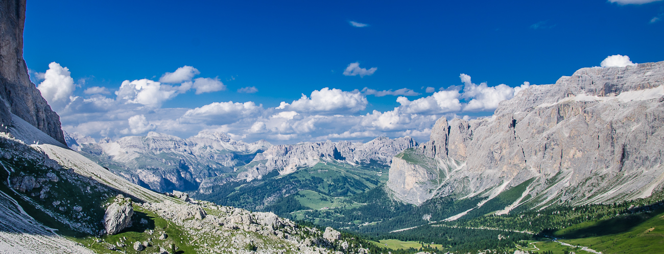 trip2020dolomitesviewsinpassosella.jpg
