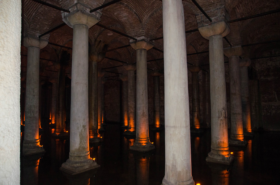 istanbulbasilicacistern.jpg