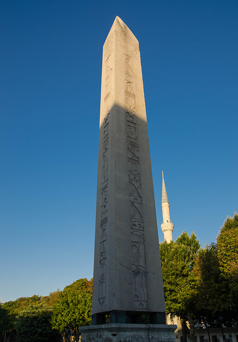 istanbulormeobelisk.jpg