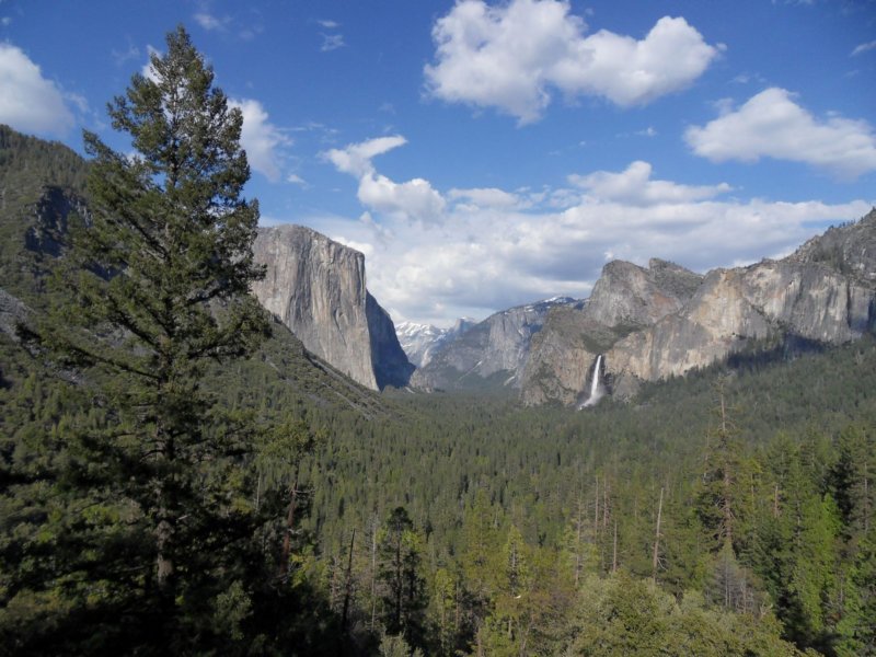 yosemitipanorma.jpg