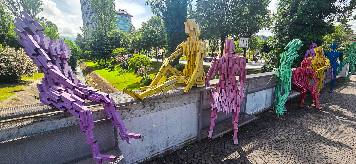 tirana.jpg