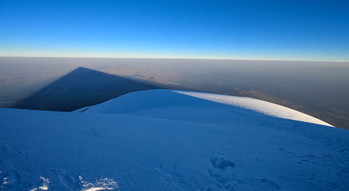 tracknaararatpeakviews.jpg